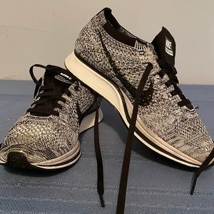 Nike  Sneakers/ Tennis Shoes